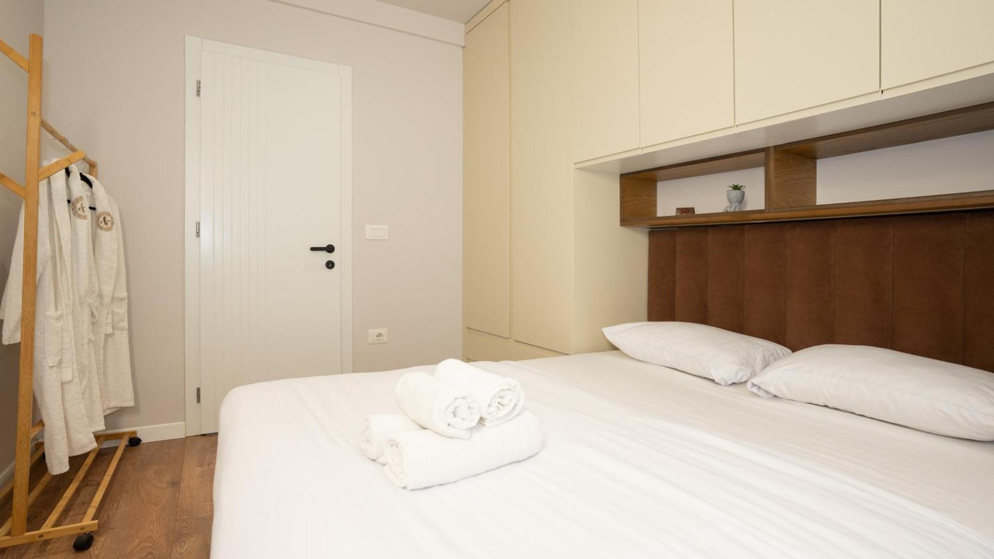 Urbanretreat Apartment Tirana Exterior photo